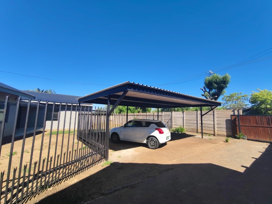 To Let 4 Bedroom Property for Rent in Bayswater Free State